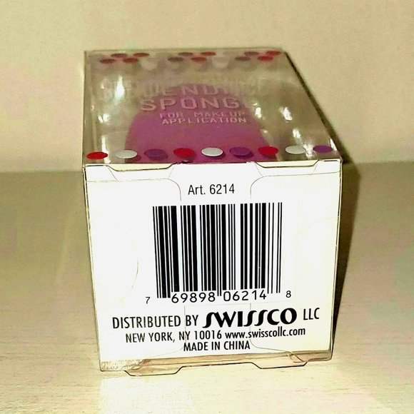 Real Techniques Miracle Complexion Sponge & Swissco Pointed Foundation Sponge - Picture 8 of 10